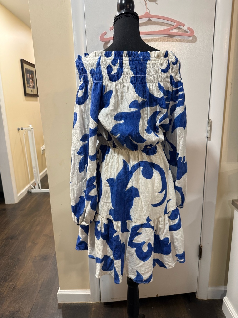 H&M White Off-Shoulder Dress with Royal Blue Swirl Print - Picture 5 of 8